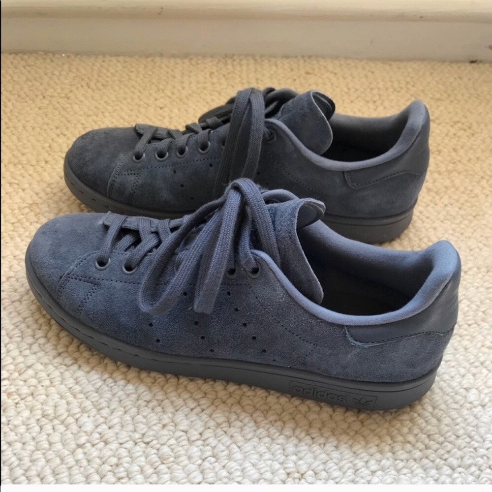 FINAL SALE 🌹 Stan Smith Suede Adidas